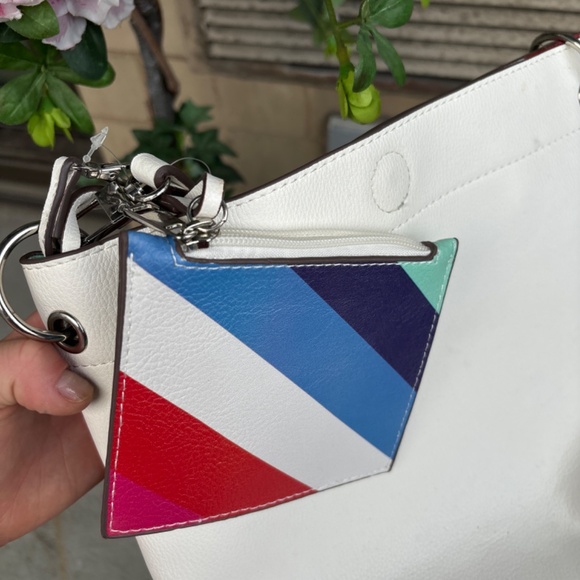 NWT Carlos Santana White Leather bag - Picture 3 of 5